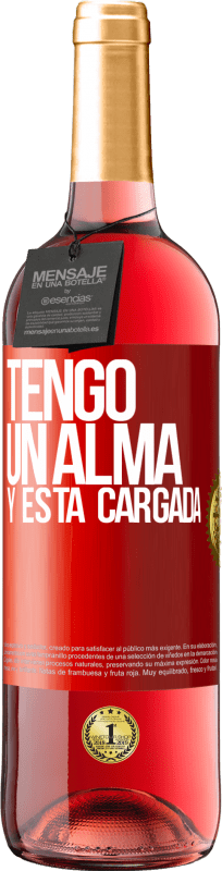 29,95 € Spedizione Gratuita | Vino rosato Edizione ROSÉ Tengo un alma y está cargada Etichetta Rossa. Etichetta personalizzabile Vino giovane Raccogliere 2025 Tempranillo
