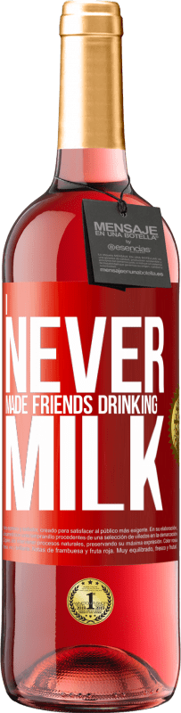 29,95 € | 桃红葡萄酒 ROSÉ版 我从没结交喝牛奶的朋友 红色标签. 可自定义的标签 青年酒 收成 2023 Tempranillo