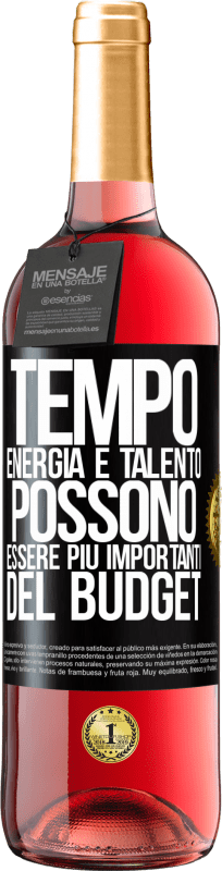 29,95 € Spedizione Gratuita | Vino rosato Edizione ROSÉ Tempo, energia e talento possono essere più importanti del budget Etichetta Nera. Etichetta personalizzabile Vino giovane Raccogliere 2025 Tempranillo