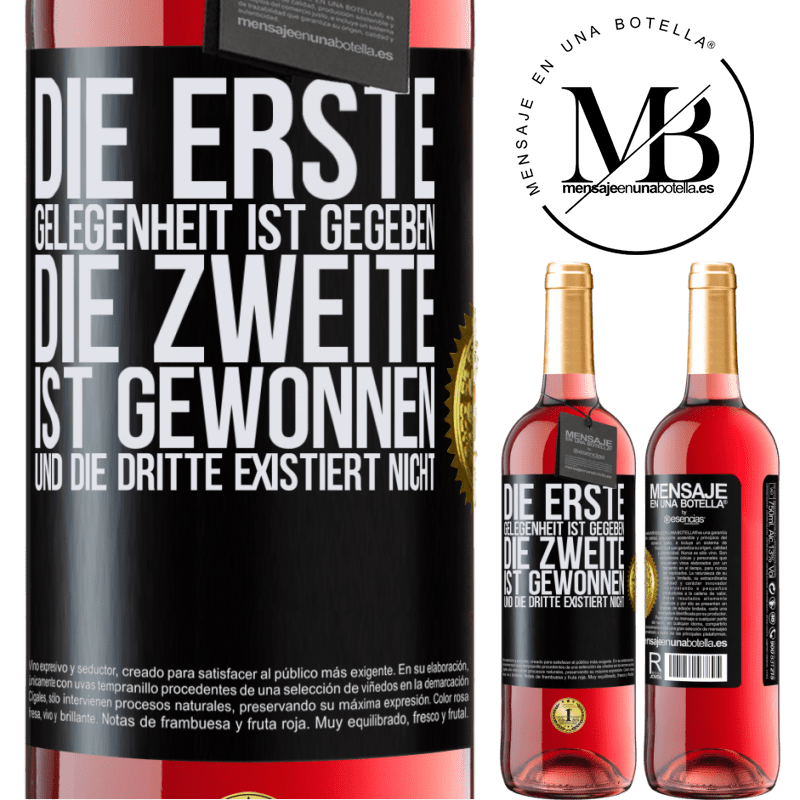 29,95 € Kostenloser Versand | Roséwein ROSÉ Ausgabe Die erste Gelegenheit wird einem gegeben, die Zweite wird gewonnen und die Dritte existiert nicht Schwarzes Etikett. Anpassbares Etikett Junger Wein Ernte 2023 Tempranillo