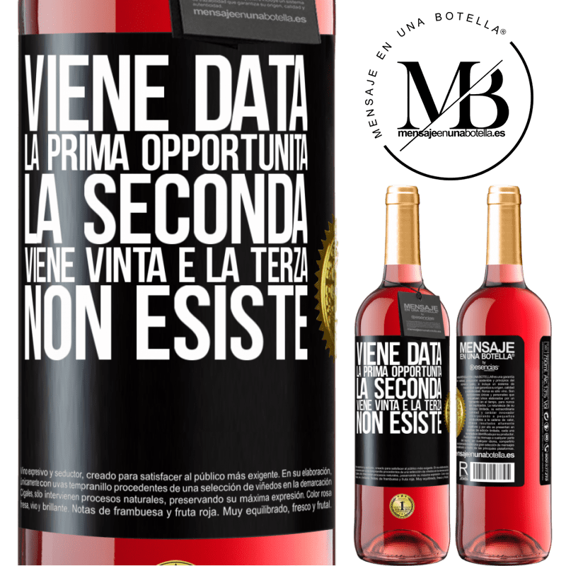 29,95 € Spedizione Gratuita | Vino rosato Edizione ROSÉ Viene data la prima opportunità, la seconda viene vinta e la terza non esiste Etichetta Nera. Etichetta personalizzabile Vino giovane Raccogliere 2023 Tempranillo