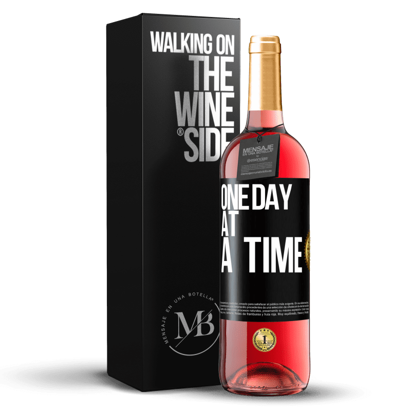 29,95 € Free Shipping | Rosé Wine ROSÉ Edition One day at a time Black Label. Customizable label Young wine Harvest 2023 Tempranillo