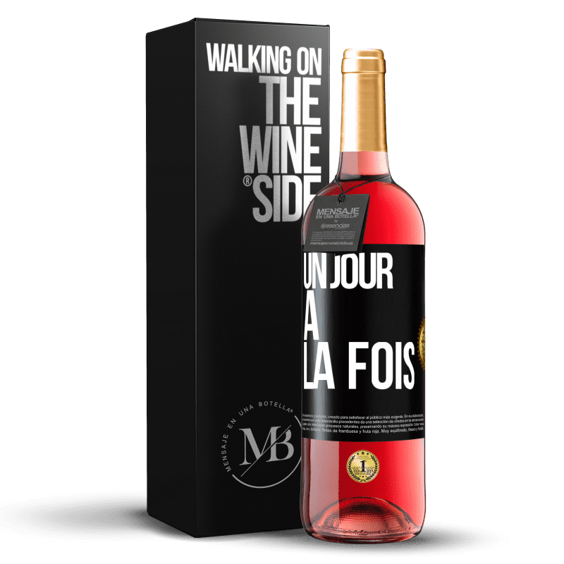 29,95 € Envoi gratuit | Vin rosé Édition ROSÉ Un jour à la fois Étiquette Noire. Étiquette personnalisable Vin jeune Récolte 2023 Tempranillo
