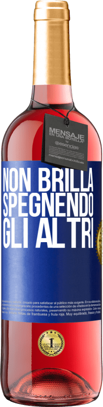29,95 € Spedizione Gratuita | Vino rosato Edizione ROSÉ Non brilla spegnendo gli altri Etichetta Blu. Etichetta personalizzabile Vino giovane Raccogliere 2025 Tempranillo