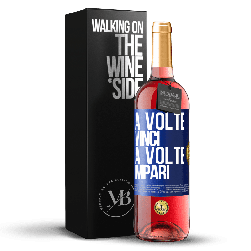 29,95 € Spedizione Gratuita | Vino rosato Edizione ROSÉ A volte vinci, a volte impari Etichetta Blu. Etichetta personalizzabile Vino giovane Raccogliere 2024 Tempranillo