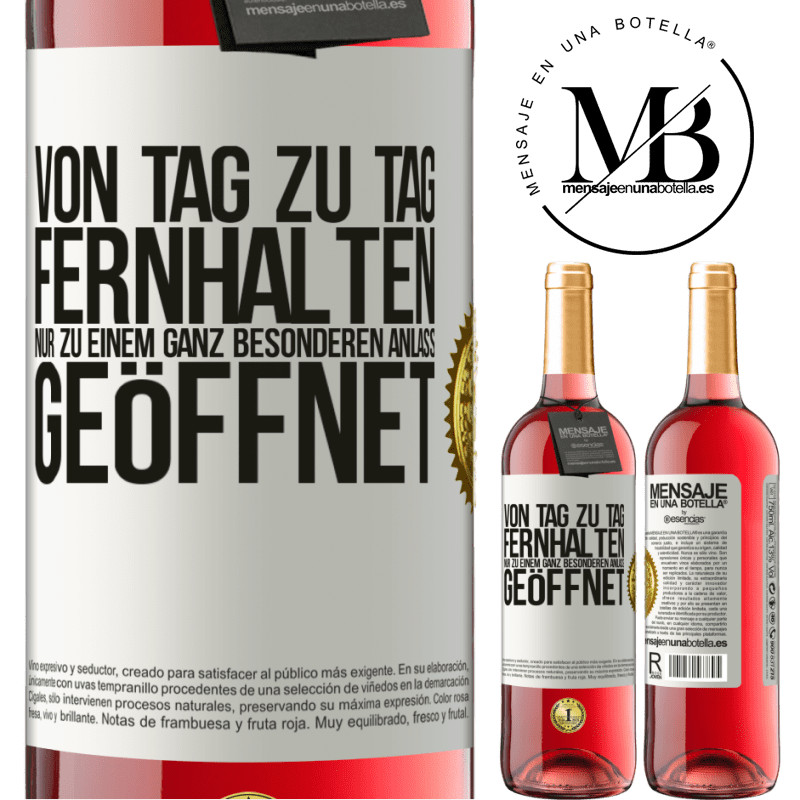 29,95 € Kostenloser Versand | Roséwein ROSÉ Ausgabe Vom alltäglichen fernhalten. Nur zu einem ganz besonderen Anlass öffnen Weißes Etikett. Anpassbares Etikett Junger Wein Ernte 2024 Tempranillo