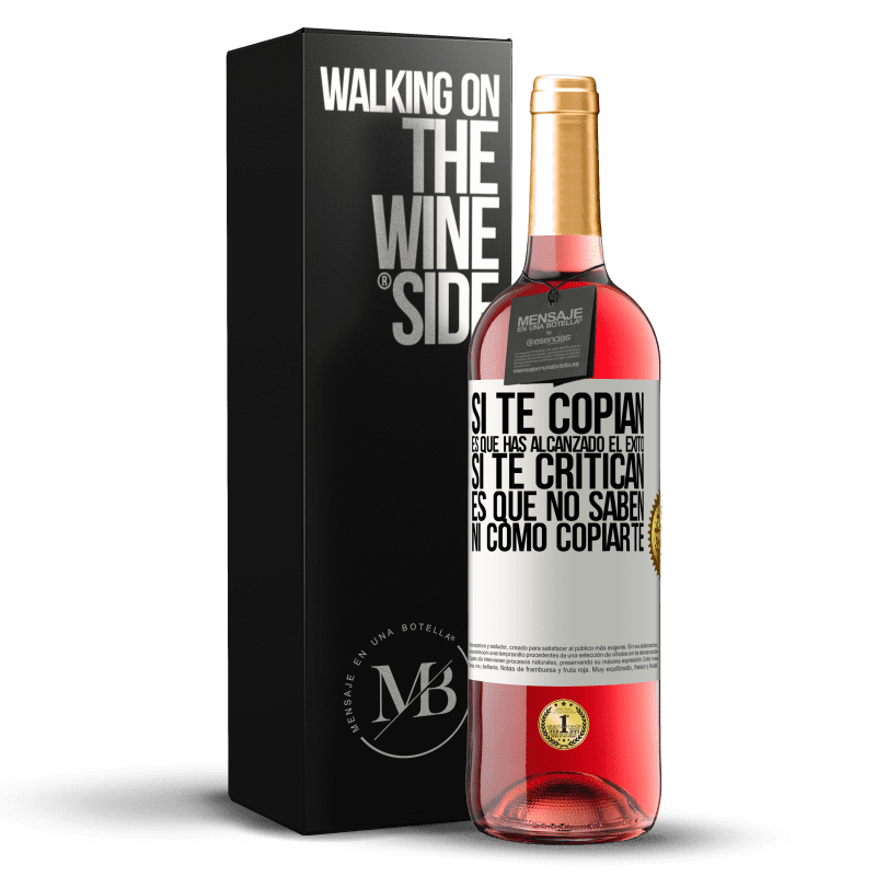 29,95 € Envío gratis | Vino Rosado Edición ROSÉ Si te copian, es que has alcanzado el éxito. Si te critican, es que no saben ni como copiarte Etiqueta Blanca. Etiqueta personalizable Vino joven Cosecha 2024 Tempranillo