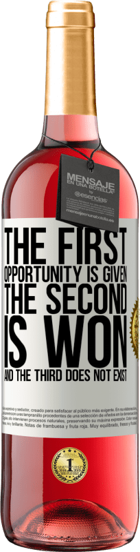 29,95 € 免费送货 | 桃红葡萄酒 ROSÉ版 给了第一个机会，赢得了第二个机会，第三个不存在 白标. 可自定义的标签 青年酒 收成 2025 Tempranillo
