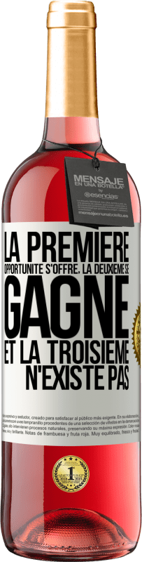 29,95 € Envoi gratuit | Vin rosé Édition ROSÉ La première opportunité s'offre, la deuxième se gagne et la troisième n'existe pas Étiquette Blanche. Étiquette personnalisable Vin jeune Récolte 2024 Tempranillo