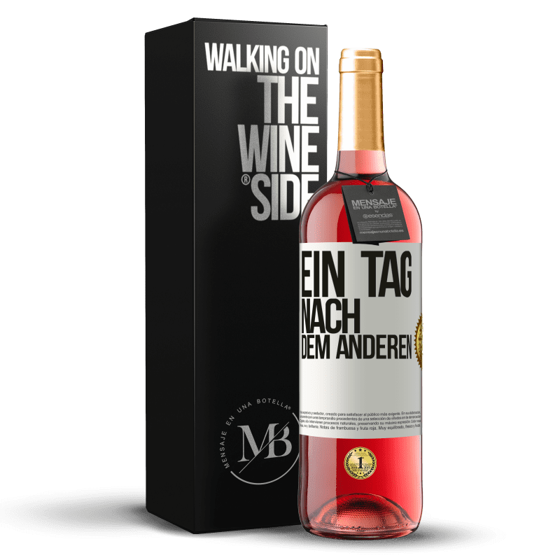 29,95 € Kostenloser Versand | Roséwein ROSÉ Ausgabe Ein Tag nach dem anderen Weißes Etikett. Anpassbares Etikett Junger Wein Ernte 2024 Tempranillo