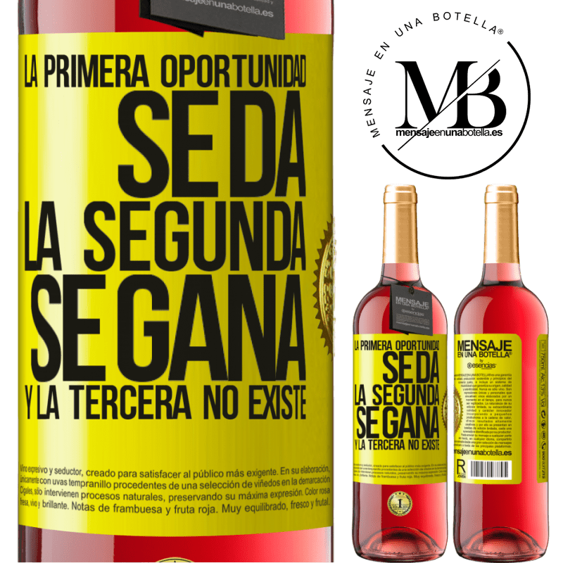 29,95 € Envío gratis | Vino Rosado Edición ROSÉ La primera oportunidad se da, la segunda se gana, y la tercera no existe Etiqueta Amarilla. Etiqueta personalizable Vino joven Cosecha 2023 Tempranillo