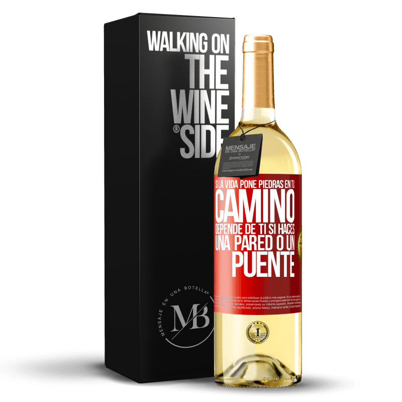 29,95 € Envío gratis | Vino Blanco Edición WHITE Si la vida pone piedras en tu camino, depende de ti si haces una pared o un puente Etiqueta Roja. Etiqueta personalizable Vino joven Cosecha 2023 Verdejo