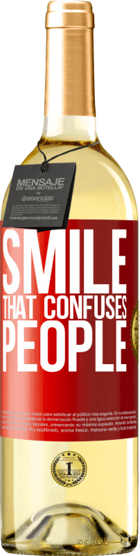 29,95 € | White Wine WHITE Edition Smile, that confuses people Red Label. Customizable label Young wine Harvest 2024 Verdejo