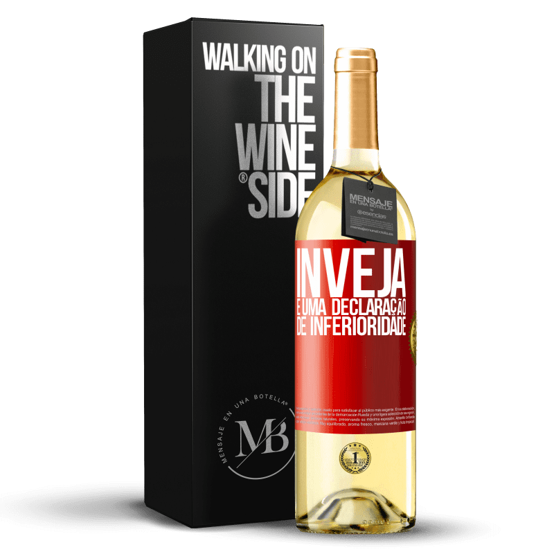 29,95 € Envio grátis | Vinho branco Edição WHITE Inveja é uma declaração de inferioridade Etiqueta Vermelha. Etiqueta personalizável Vinho jovem Colheita 2024 Verdejo