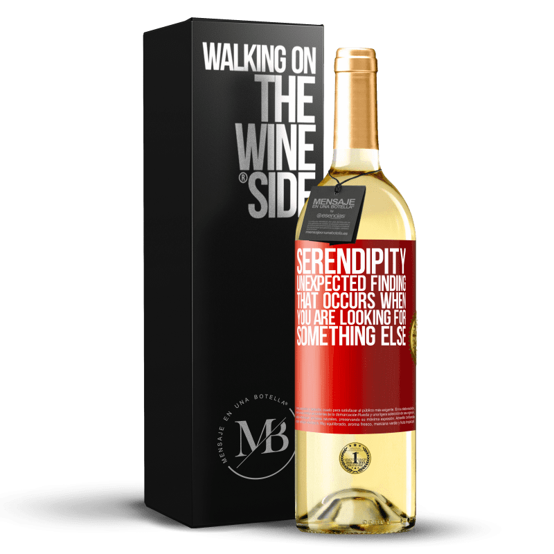 29,95 € Бесплатная доставка | Белое вино Издание WHITE Serendipity. Неожиданное обнаружение, которое происходит, когда вы ищете что-то другое Красная метка. Настраиваемая этикетка Молодое вино Урожай 2023 Verdejo