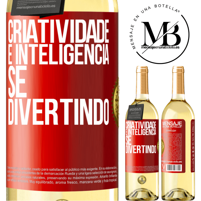 29,95 € Envio grátis | Vinho branco Edição WHITE Criatividade é inteligência se divertindo Etiqueta Vermelha. Etiqueta personalizável Vinho jovem Colheita 2023 Verdejo