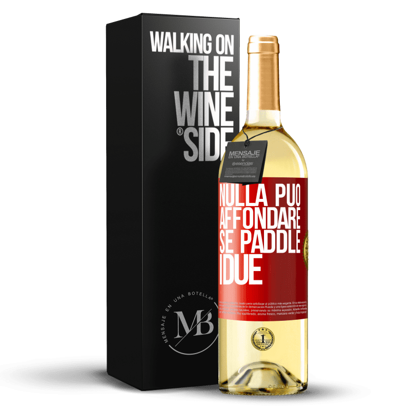 29,95 € Spedizione Gratuita | Vino bianco Edizione WHITE Nulla può affondare se paddle i due Etichetta Rossa. Etichetta personalizzabile Vino giovane Raccogliere 2024 Verdejo