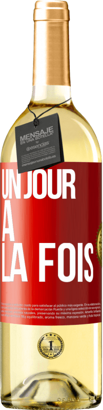 29,95 € | Vin blanc Édition WHITE Un jour à la fois Étiquette Rouge. Étiquette personnalisable Vin jeune Récolte 2023 Verdejo