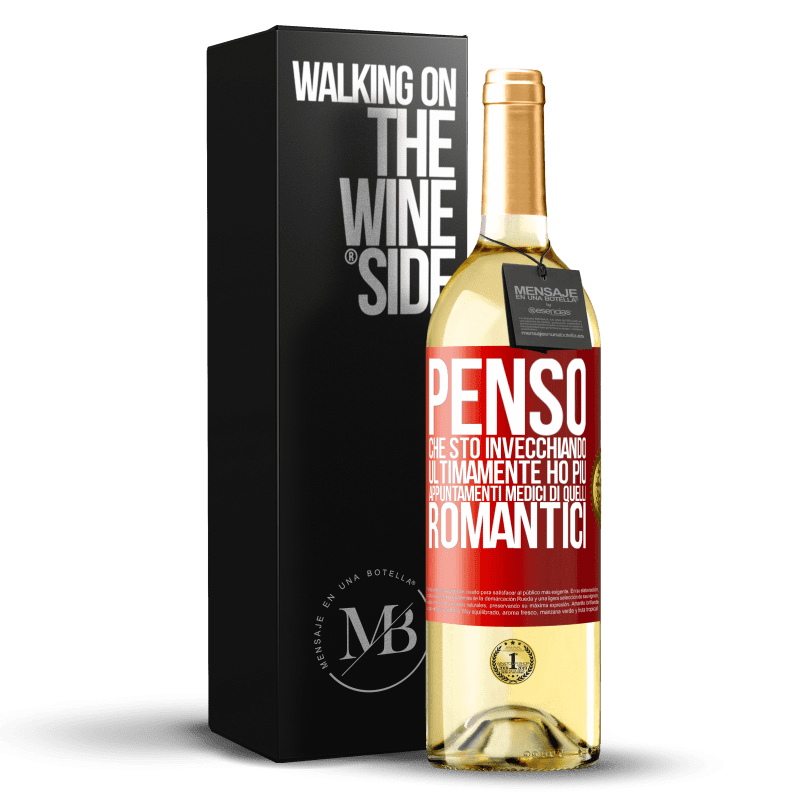 29,95 € Spedizione Gratuita | Vino bianco Edizione WHITE Penso che sto invecchiando. Ultimamente ho più appuntamenti medici di quelli romantici Etichetta Rossa. Etichetta personalizzabile Vino giovane Raccogliere 2025 Verdejo