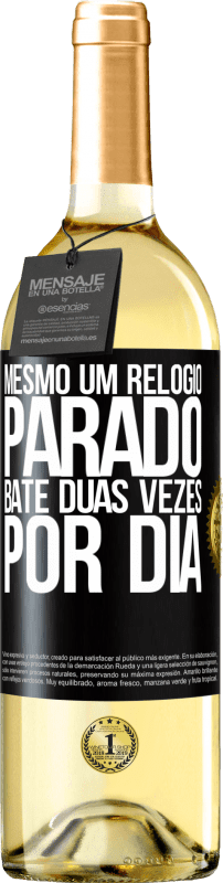 29,95 € | Vinho branco Edição WHITE Mesmo um relógio parado bate duas vezes por dia Etiqueta Preta. Etiqueta personalizável Vinho jovem Colheita 2024 Verdejo