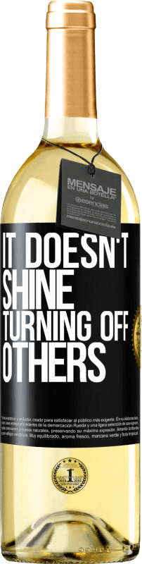 29,95 € Free Shipping | White Wine WHITE Edition It doesn't shine turning off others Black Label. Customizable label Young wine Harvest 2023 Verdejo