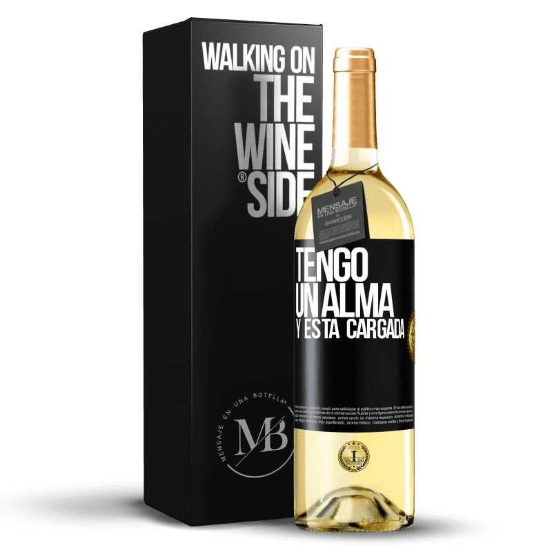 29,95 € Free Shipping | White Wine WHITE Edition Tengo un alma y está cargada Black Label. Customizable label Young wine Harvest 2023 Verdejo