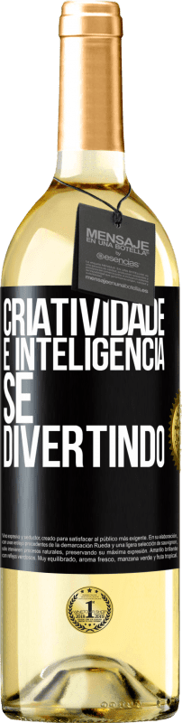 29,95 € | Vinho branco Edição WHITE Criatividade é inteligência se divertindo Etiqueta Preta. Etiqueta personalizável Vinho jovem Colheita 2024 Verdejo