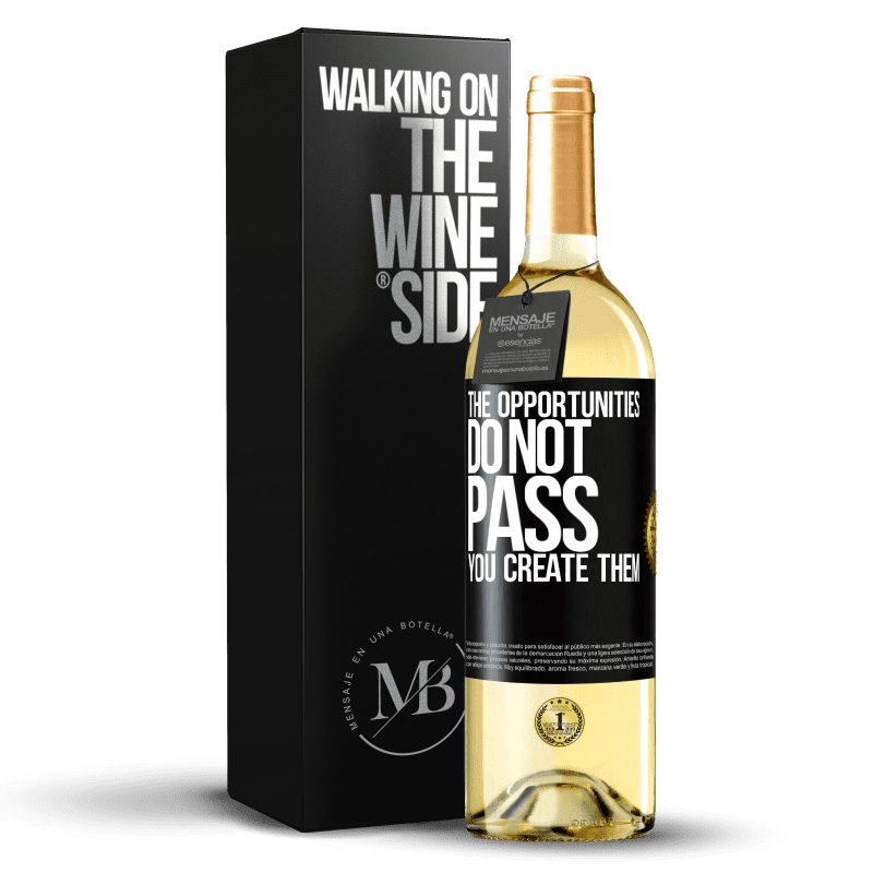 29,95 € Free Shipping | White Wine WHITE Edition The opportunities do not pass. You create them Black Label. Customizable label Young wine Harvest 2025 Verdejo