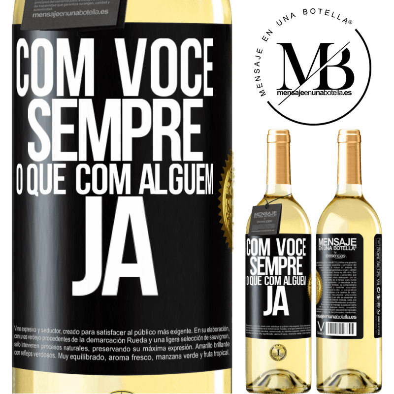 29,95 € Envio grátis | Vinho branco Edição WHITE Com você sempre o que com alguém já Etiqueta Preta. Etiqueta personalizável Vinho jovem Colheita 2024 Verdejo