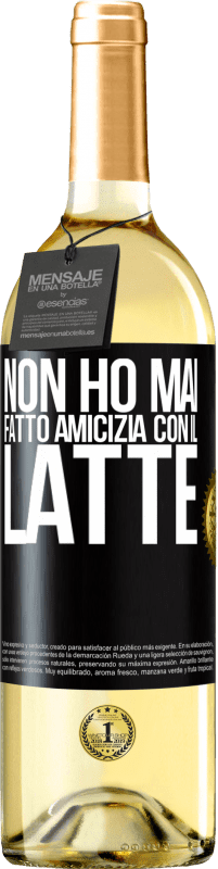 29,95 € Spedizione Gratuita | Vino bianco Edizione WHITE Non ho mai fatto amicizia con il latte Etichetta Nera. Etichetta personalizzabile Vino giovane Raccogliere 2025 Verdejo