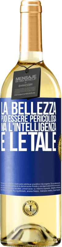 29,95 € | Vino bianco Edizione WHITE La bellezza può essere pericolosa, ma l'intelligenza è letale Etichetta Blu. Etichetta personalizzabile Vino giovane Raccogliere 2025 Verdejo