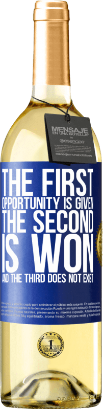 29,95 € | 白葡萄酒 WHITE版 给了第一个机会，赢得了第二个机会，第三个不存在 蓝色标签. 可自定义的标签 青年酒 收成 2023 Verdejo