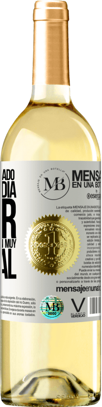 «Mantener alejado del día a día. Abrir sólo en una ocasión muy especial» Edición WHITE