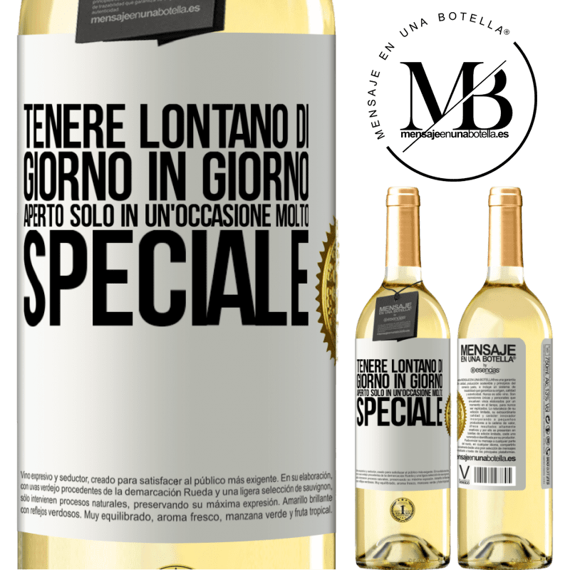 29,95 € Spedizione Gratuita | Vino bianco Edizione WHITE Tenere lontano di giorno in giorno. Aperto solo in un'occasione molto speciale Etichetta Bianca. Etichetta personalizzabile Vino giovane Raccogliere 2024 Verdejo