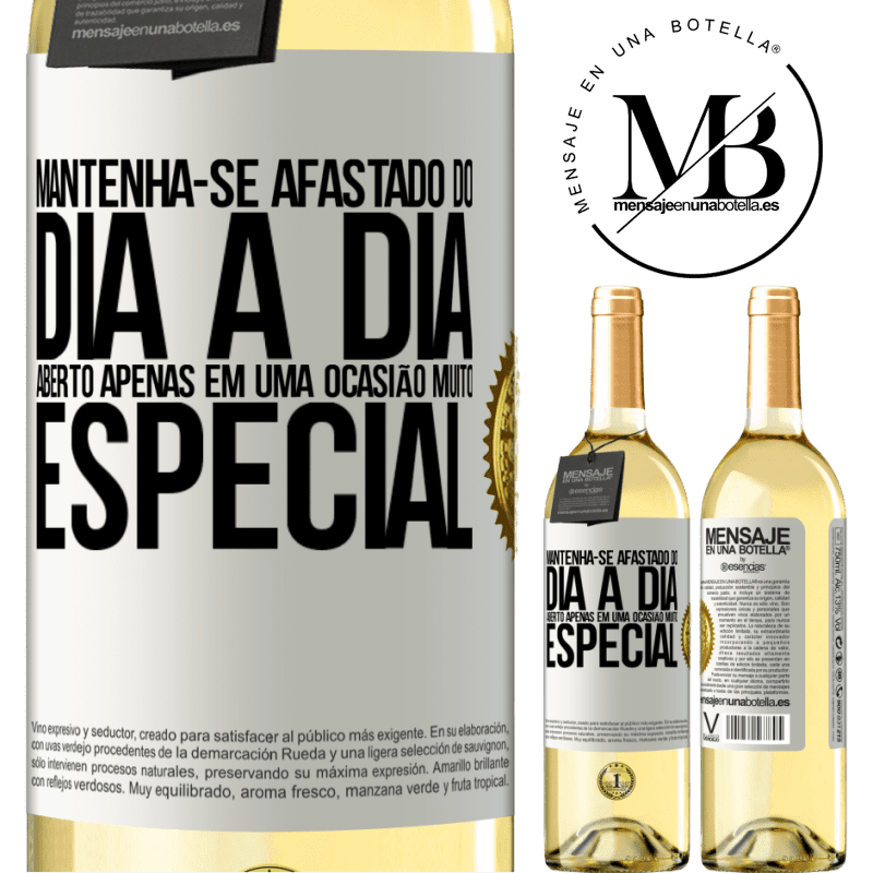 29,95 € Envio grátis | Vinho branco Edição WHITE Mantenha-se afastado do dia a dia. Aberto apenas em uma ocasião muito especial Etiqueta Branca. Etiqueta personalizável Vinho jovem Colheita 2024 Verdejo