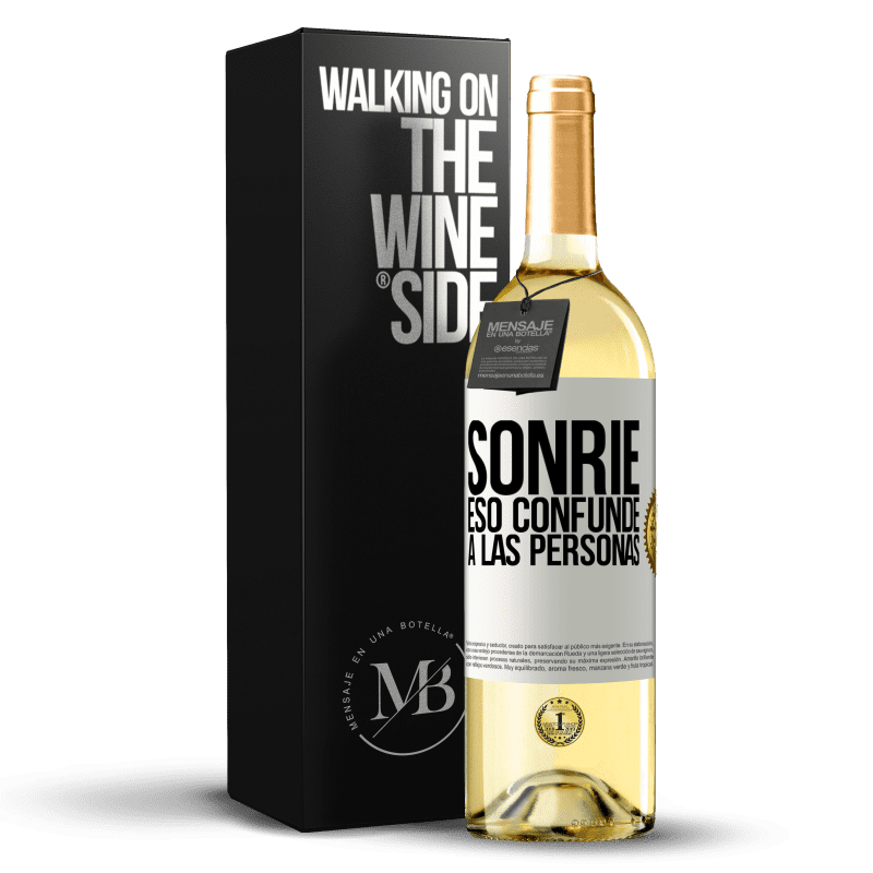 29,95 € Envío gratis | Vino Blanco Edición WHITE Sonríe, eso confunde a las personas Etiqueta Blanca. Etiqueta personalizable Vino joven Cosecha 2025 Verdejo