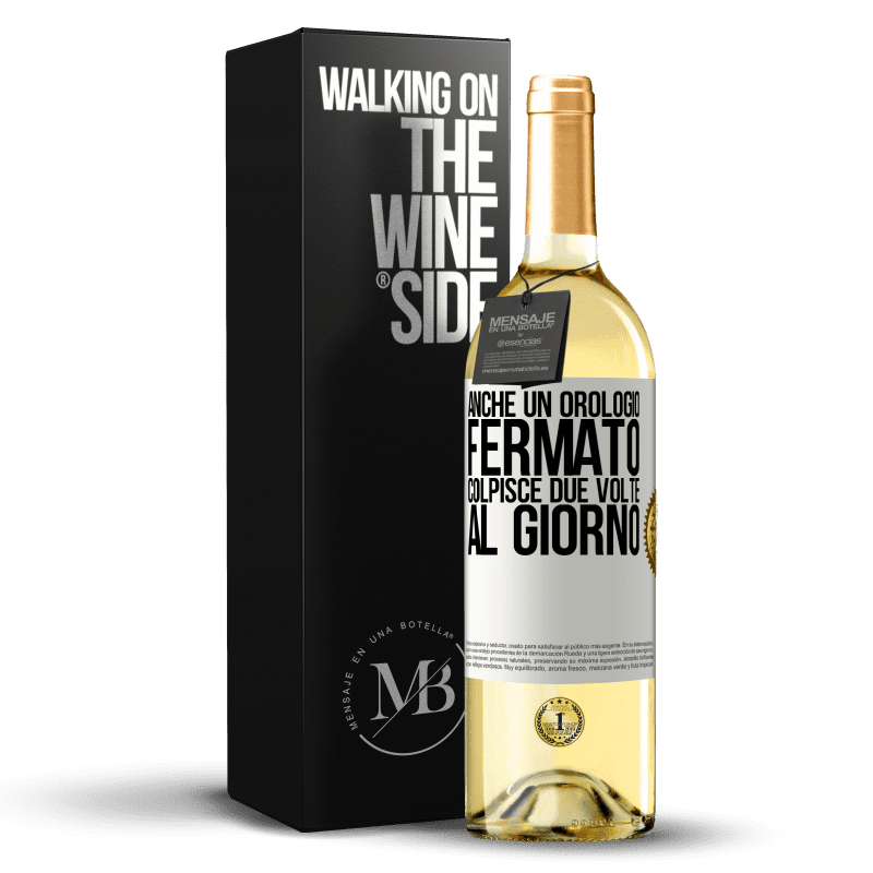 29,95 € Spedizione Gratuita | Vino bianco Edizione WHITE Anche un orologio fermato colpisce due volte al giorno Etichetta Bianca. Etichetta personalizzabile Vino giovane Raccogliere 2024 Verdejo