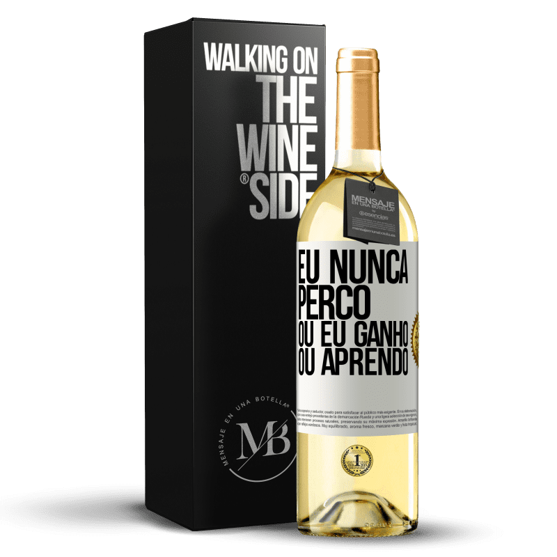 29,95 € Envio grátis | Vinho branco Edição WHITE Eu nunca perco Ou eu ganho ou aprendo Etiqueta Branca. Etiqueta personalizável Vinho jovem Colheita 2024 Verdejo