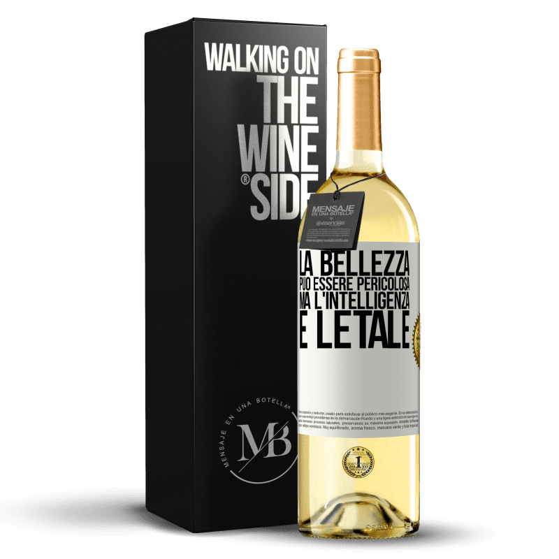 29,95 € Spedizione Gratuita | Vino bianco Edizione WHITE La bellezza può essere pericolosa, ma l'intelligenza è letale Etichetta Bianca. Etichetta personalizzabile Vino giovane Raccogliere 2024 Verdejo