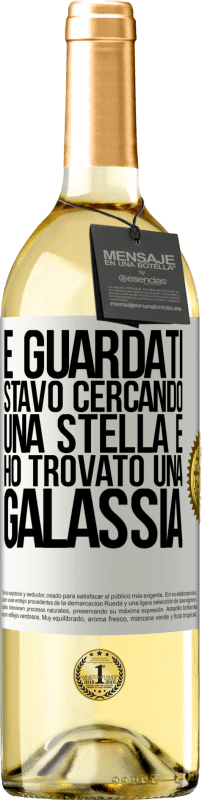 29,95 € Spedizione Gratuita | Vino bianco Edizione WHITE E guardati, stavo cercando una stella e ho trovato una galassia Etichetta Bianca. Etichetta personalizzabile Vino giovane Raccogliere 2025 Verdejo