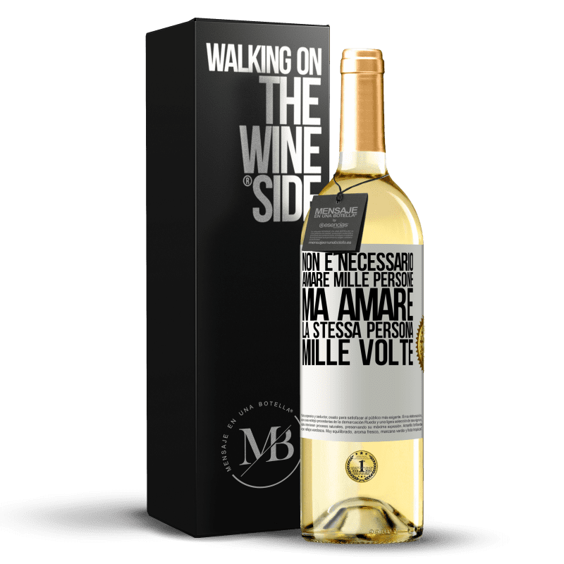 29,95 € Spedizione Gratuita | Vino bianco Edizione WHITE Non è necessario amare mille persone, ma amare la stessa persona mille volte Etichetta Bianca. Etichetta personalizzabile Vino giovane Raccogliere 2025 Verdejo