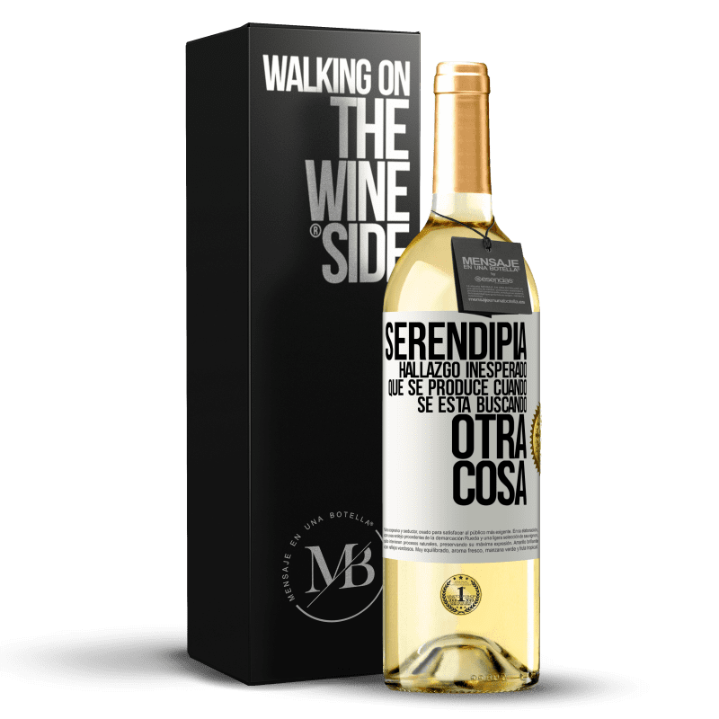 29,95 € Envío gratis | Vino Blanco Edición WHITE Serendipia. Hallazgo inesperado que se produce cuando se está buscando otra cosa Etiqueta Blanca. Etiqueta personalizable Vino joven Cosecha 2024 Verdejo