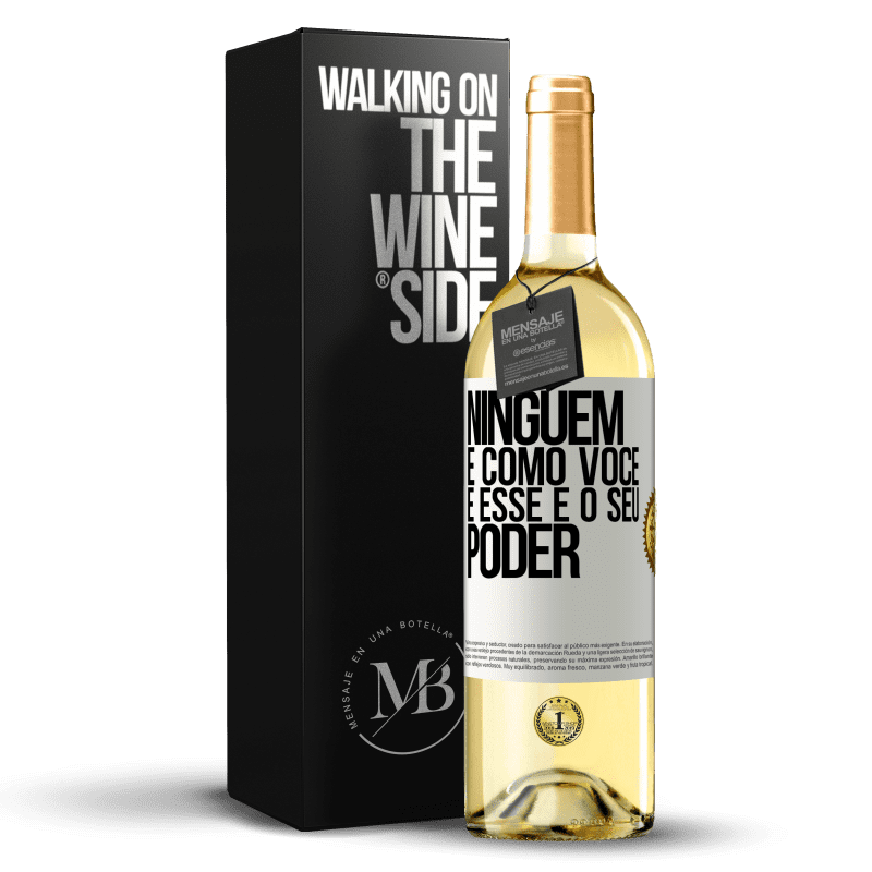 29,95 € Envio grátis | Vinho branco Edição WHITE Ninguém é como você, e esse é o seu poder Etiqueta Branca. Etiqueta personalizável Vinho jovem Colheita 2024 Verdejo