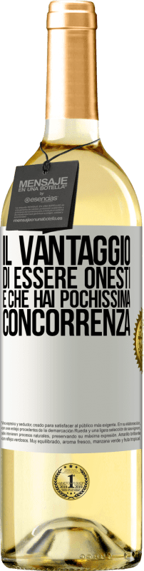 29,95 € Spedizione Gratuita | Vino bianco Edizione WHITE Il vantaggio di essere onesti è che hai pochissima concorrenza Etichetta Bianca. Etichetta personalizzabile Vino giovane Raccogliere 2025 Verdejo