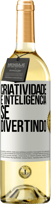 29,95 € | Vinho branco Edição WHITE Criatividade é inteligência se divertindo Etiqueta Branca. Etiqueta personalizável Vinho jovem Colheita 2024 Verdejo