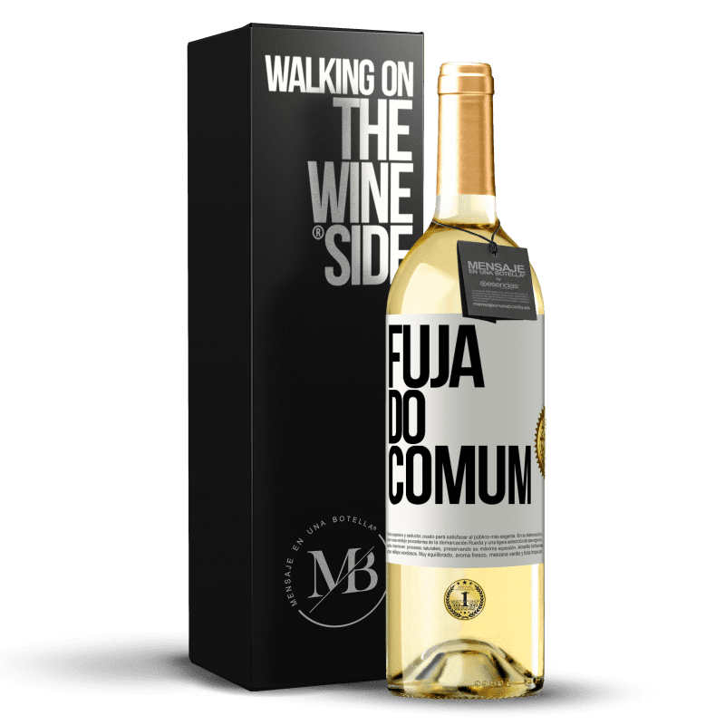 29,95 € Envio grátis | Vinho branco Edição WHITE Fuja do comum Etiqueta Branca. Etiqueta personalizável Vinho jovem Colheita 2023 Verdejo
