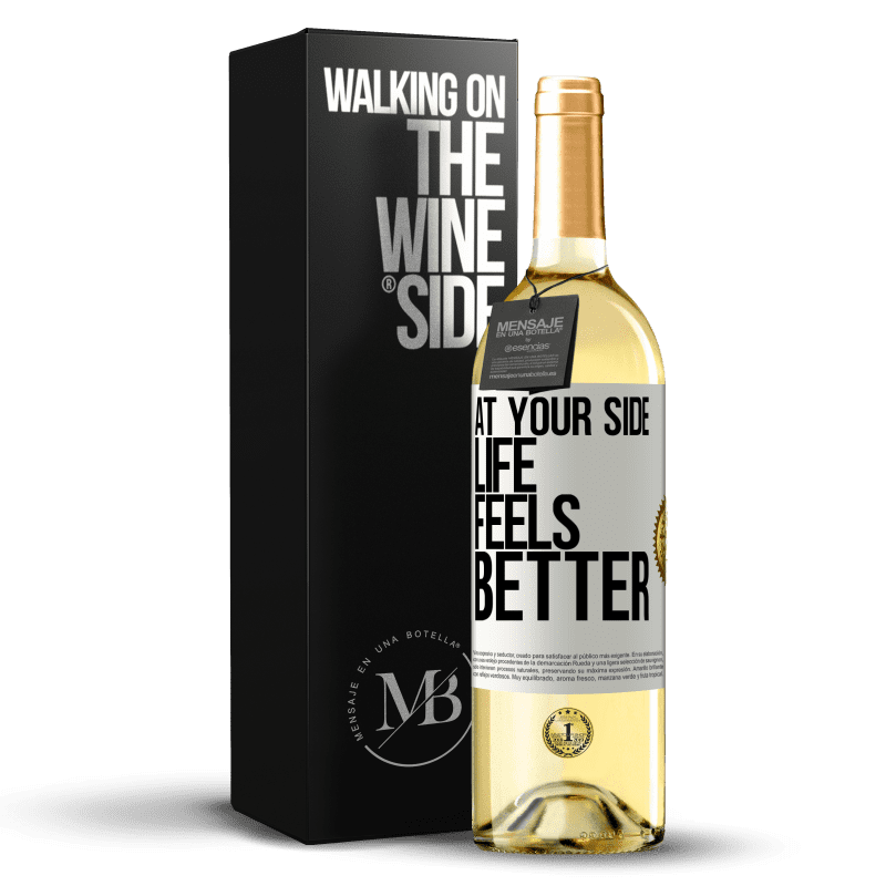 29,95 € 送料無料 | 白ワイン WHITEエディション あなたの側での生活は良くなった ホワイトラベル. カスタマイズ可能なラベル 若いワイン 収穫 2023 Verdejo