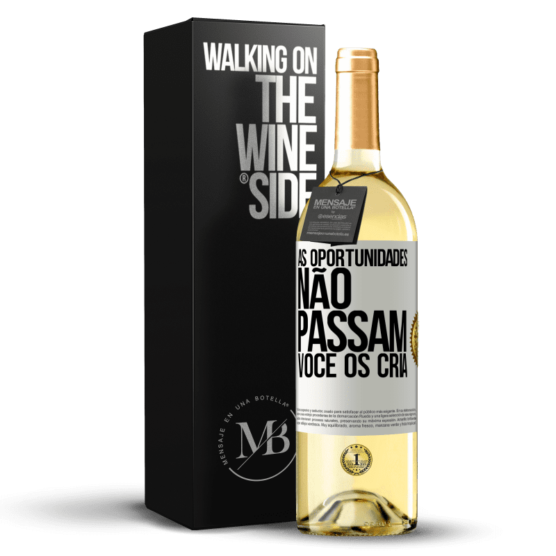 29,95 € Envio grátis | Vinho branco Edição WHITE As oportunidades não passam. Você os cria Etiqueta Branca. Etiqueta personalizável Vinho jovem Colheita 2025 Verdejo