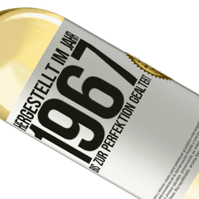Einzigartige und Persönliche Ausdrücke. «Hergestellt im Jahr 1967. Bis zur Perfektion gealtert» WHITE Ausgabe