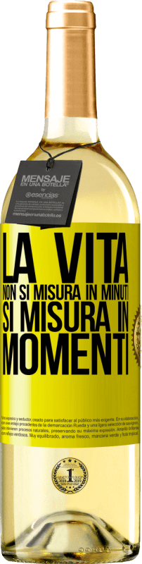 29,95 € | Vino bianco Edizione WHITE La vita non si misura in minuti, si misura in momenti Etichetta Gialla. Etichetta personalizzabile Vino giovane Raccogliere 2024 Verdejo